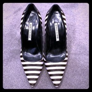 Manolo Blahnik BB black/white pony stripe